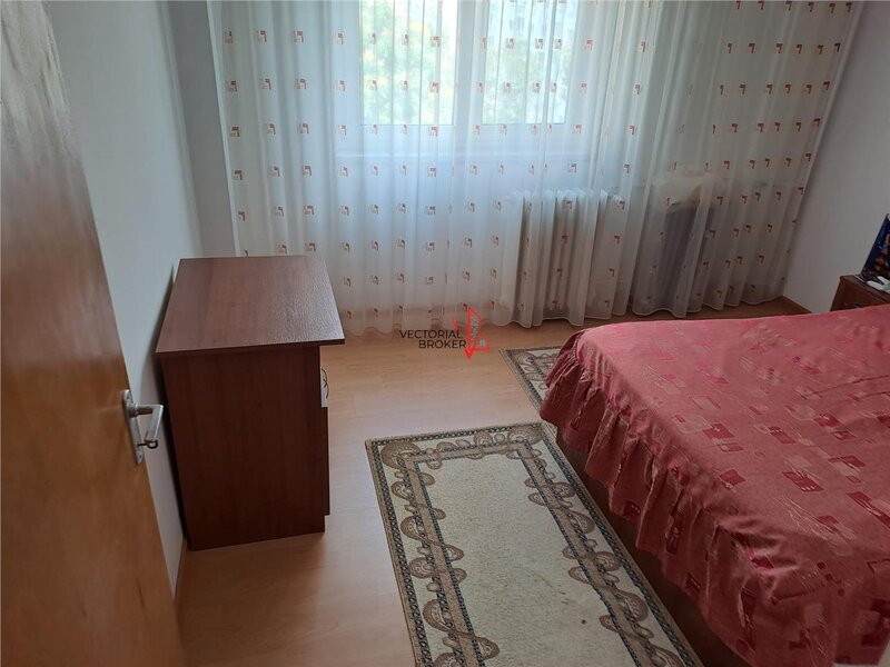 Dristor, Primarie Sect. 3, apartament 3 camere.